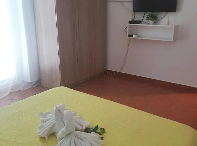 Karla יאדראנובו